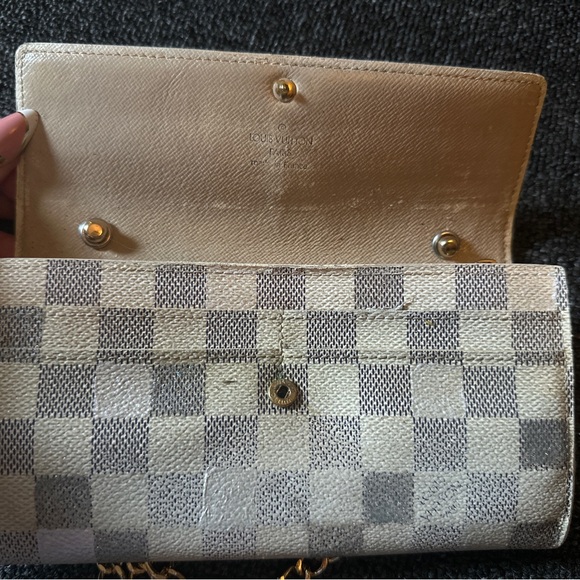 Louis Vuitton Long Wallet in a Chain / Ivory Damier / Retrofitted! - Picture 5 of 12